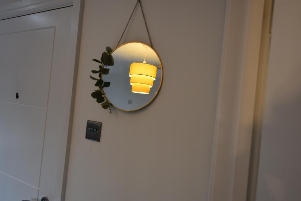 Exclusive!! Newly Refurbished Speedwell Apartment Near Bristol City Centre, Easton, Speedwell, Sleeps Up To 3 Guests Ngoại thất bức ảnh